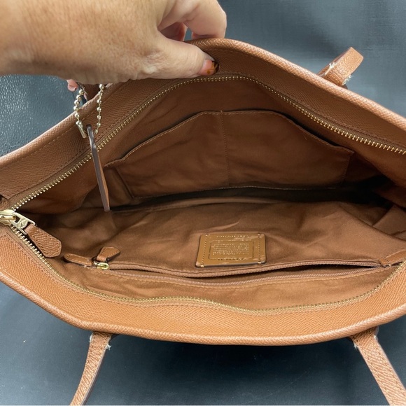 Coach Tan Leather City Zip Tote Bag - Picture 3 of 7